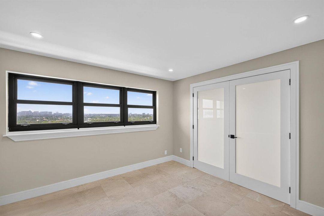 32-web-or-mls-A699A9771