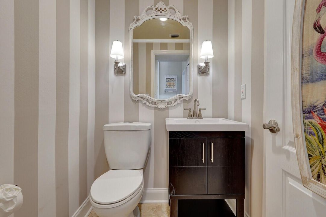POWDER ROOM