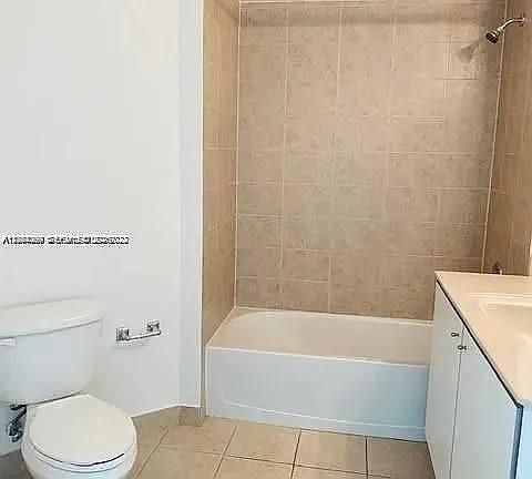 В аренду: $3,100 (2 спален, 2 ванн, 1150 Квадратных фут)