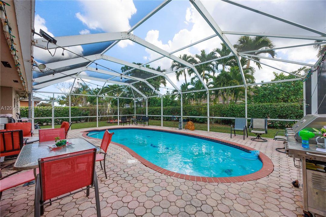 Screened Pool.