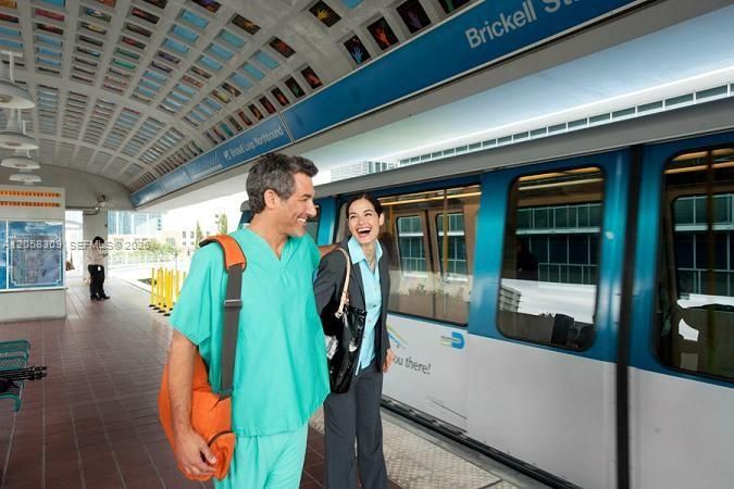В аренду: $4,400 (2 спален, 2 ванн, 1107 Квадратных фут)
