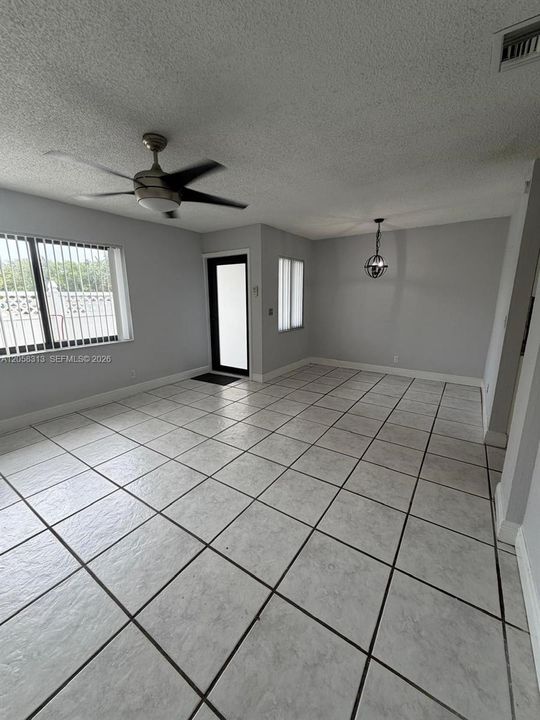 En Venta: $360,000 (3 camas, 1 baños, 1244 Pies cuadrados)