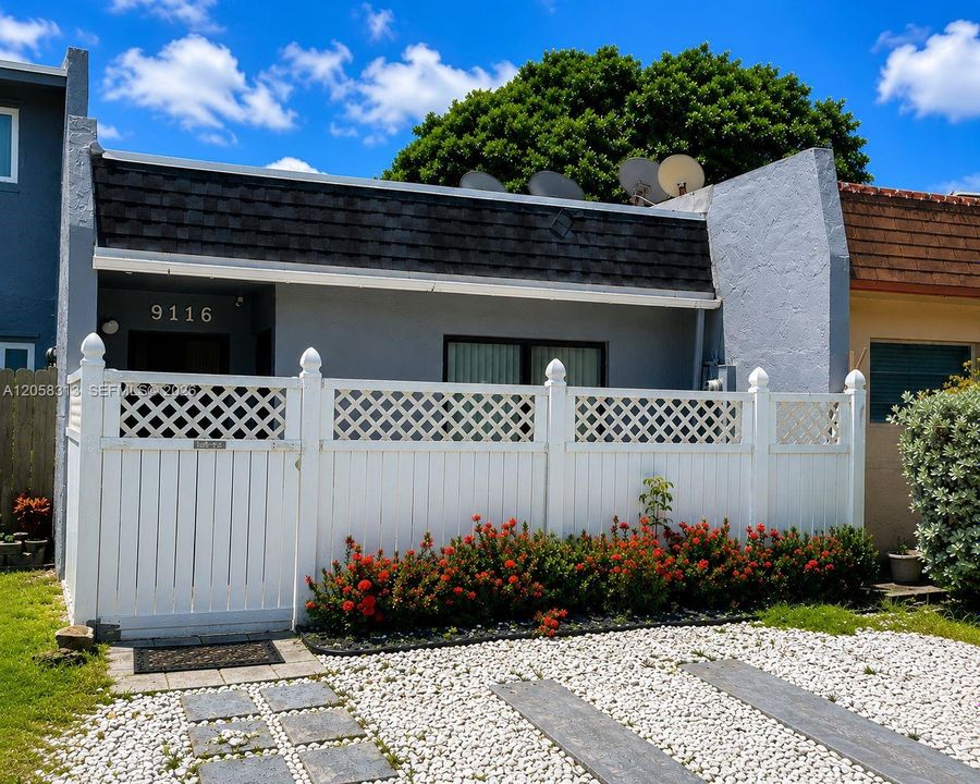 En Venta: $360,000 (3 camas, 1 baños, 1244 Pies cuadrados)