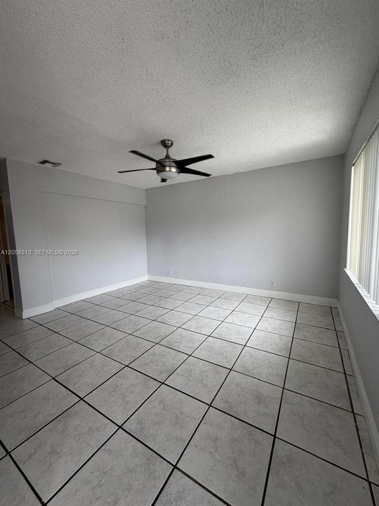 En Venta: $360,000 (3 camas, 1 baños, 1244 Pies cuadrados)