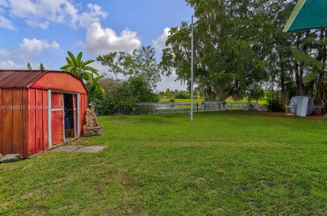 Active With Contract: $510,000 (4 beds, 2 baths, 1495 Square Feet)