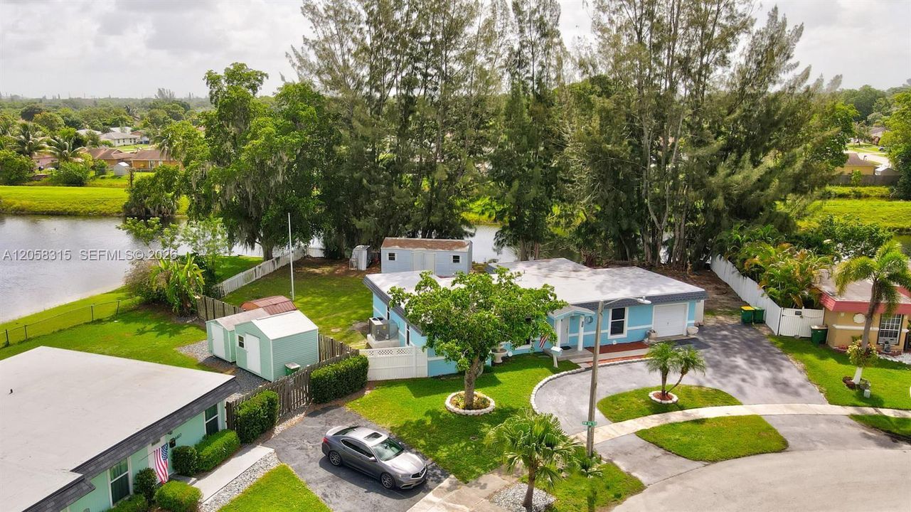 Active With Contract: $510,000 (4 beds, 2 baths, 1495 Square Feet)