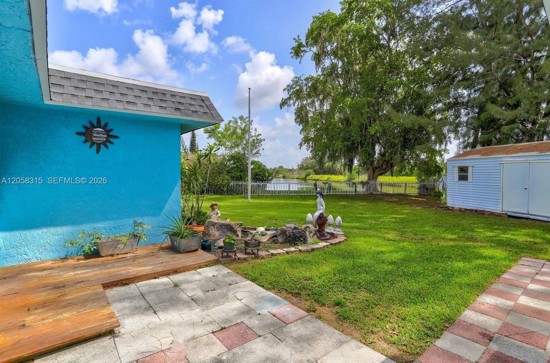 Active With Contract: $510,000 (4 beds, 2 baths, 1495 Square Feet)