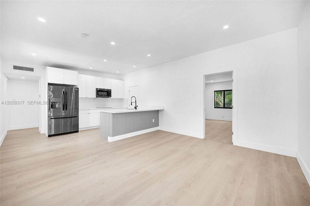 En Venta: $529,000 (3 camas, 2 baños, 1109 Pies cuadrados)
