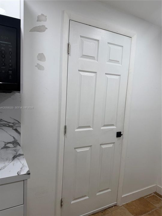 For Rent: $1,500 (1 beds, 1 baths, 400 Square Feet)