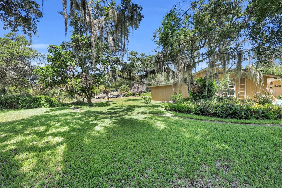 Exterior Rear Yard