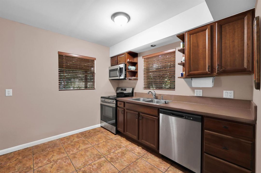 Guest House Kitchen