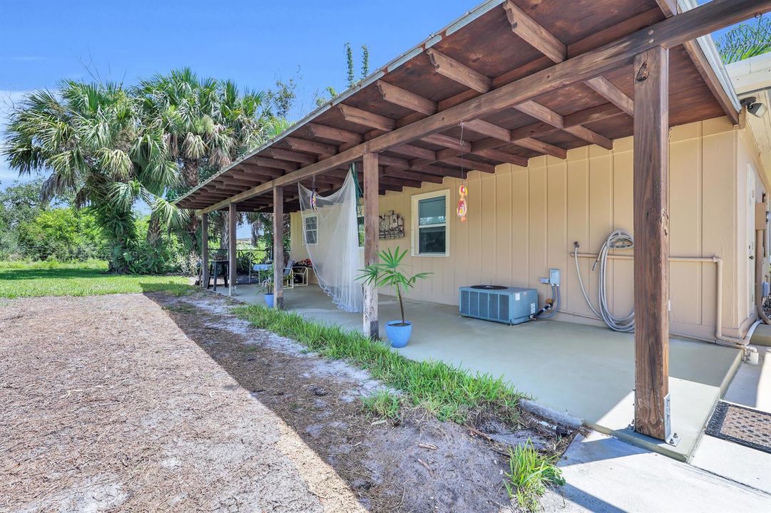 Guest House Porch