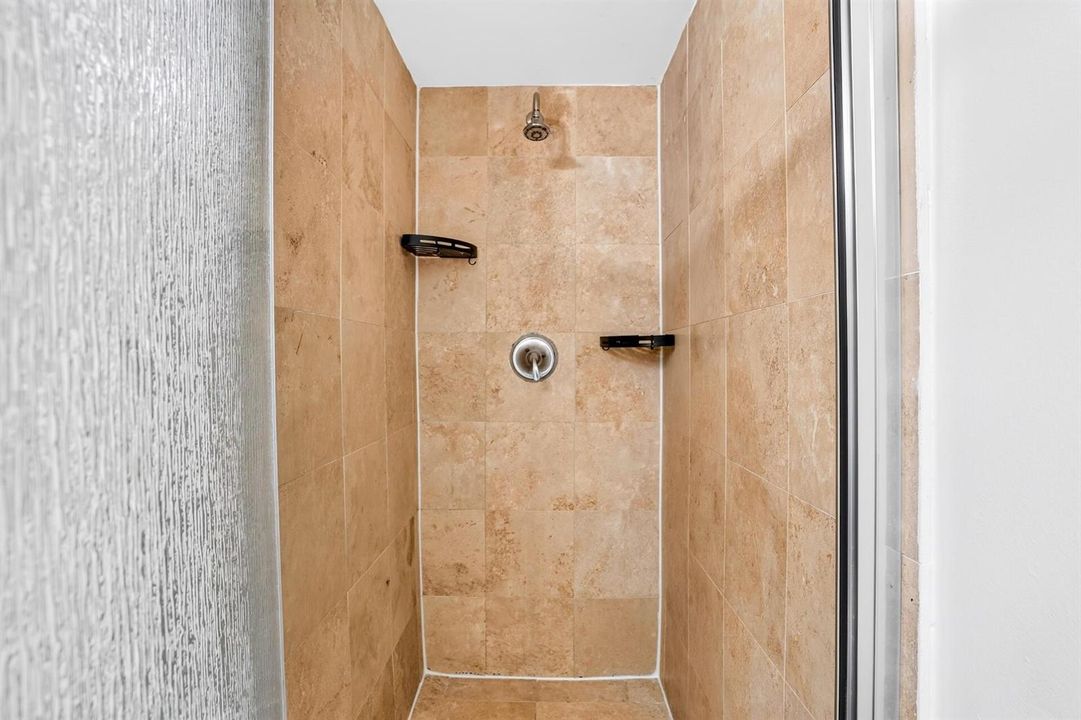 PRIMARY BATH-3