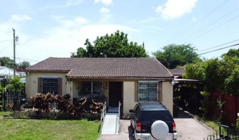 59 Flagami Blvd
