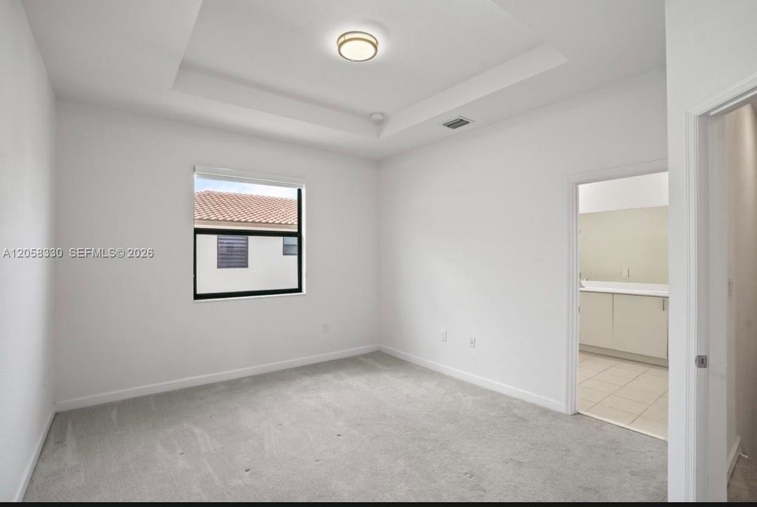 For Sale: $380,000 (3 beds, 2 baths, 1695 Square Feet)
