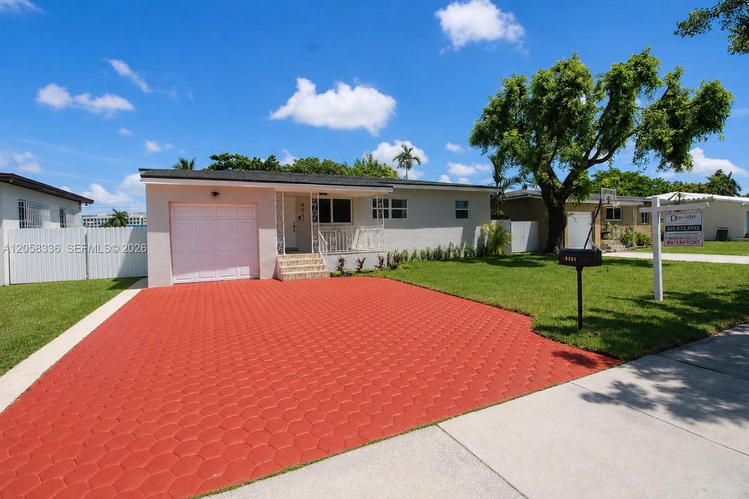 En Venta: $749,999 (3 camas, 3 baños, 1696 Pies cuadrados)
