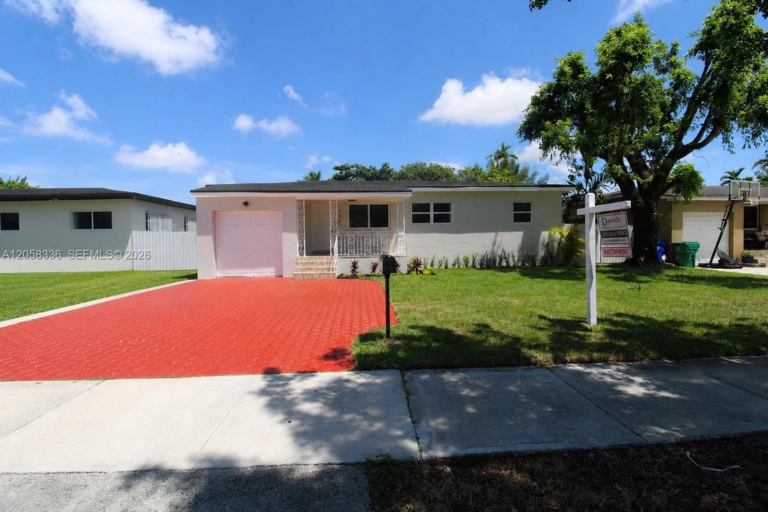 En Venta: $749,999 (3 camas, 3 baños, 1696 Pies cuadrados)