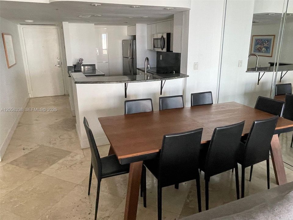 На продажу: $749,000 (3 спален, 2 ванн, 1602 Квадратных фут)