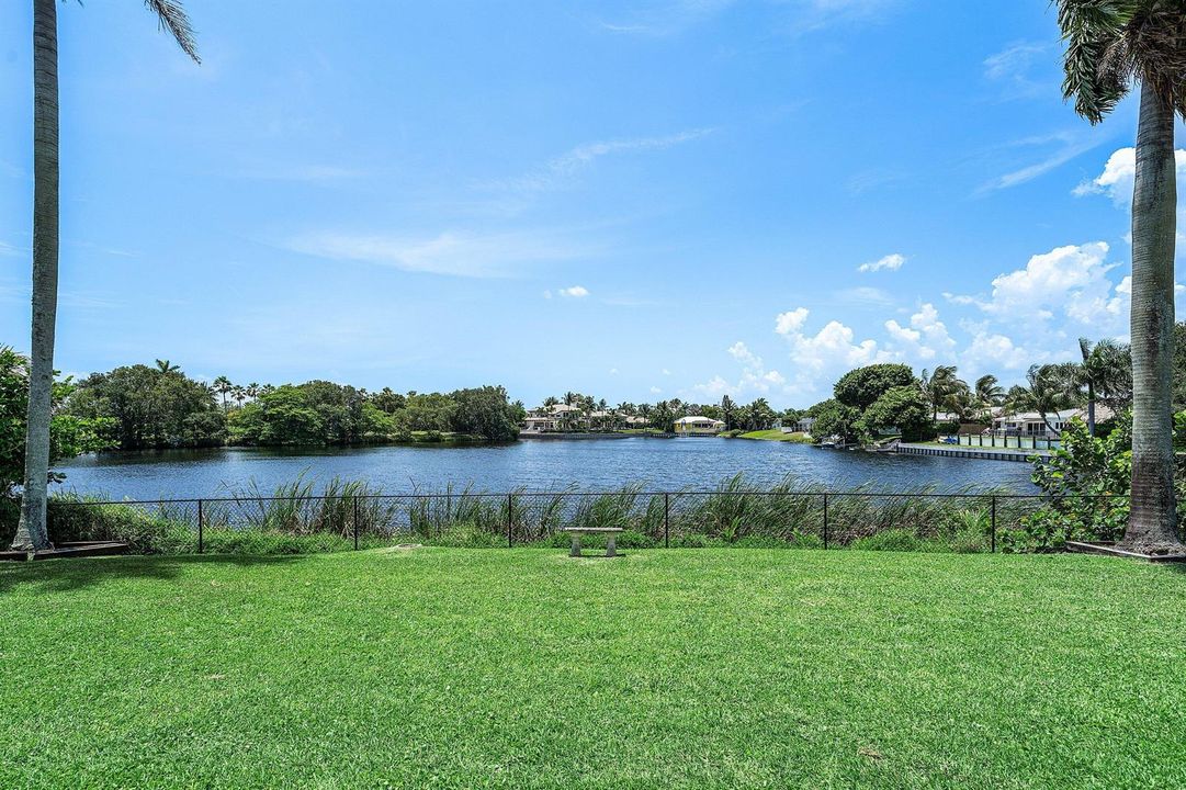 041-1128Southwest7thStreet-BocaRaton-FL-