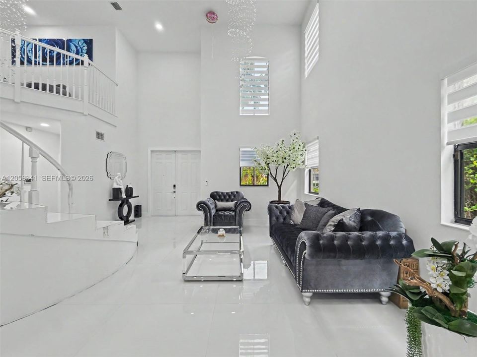 На продажу: $730,000 (5 спален, 4 ванн, 3696 Квадратных фут)