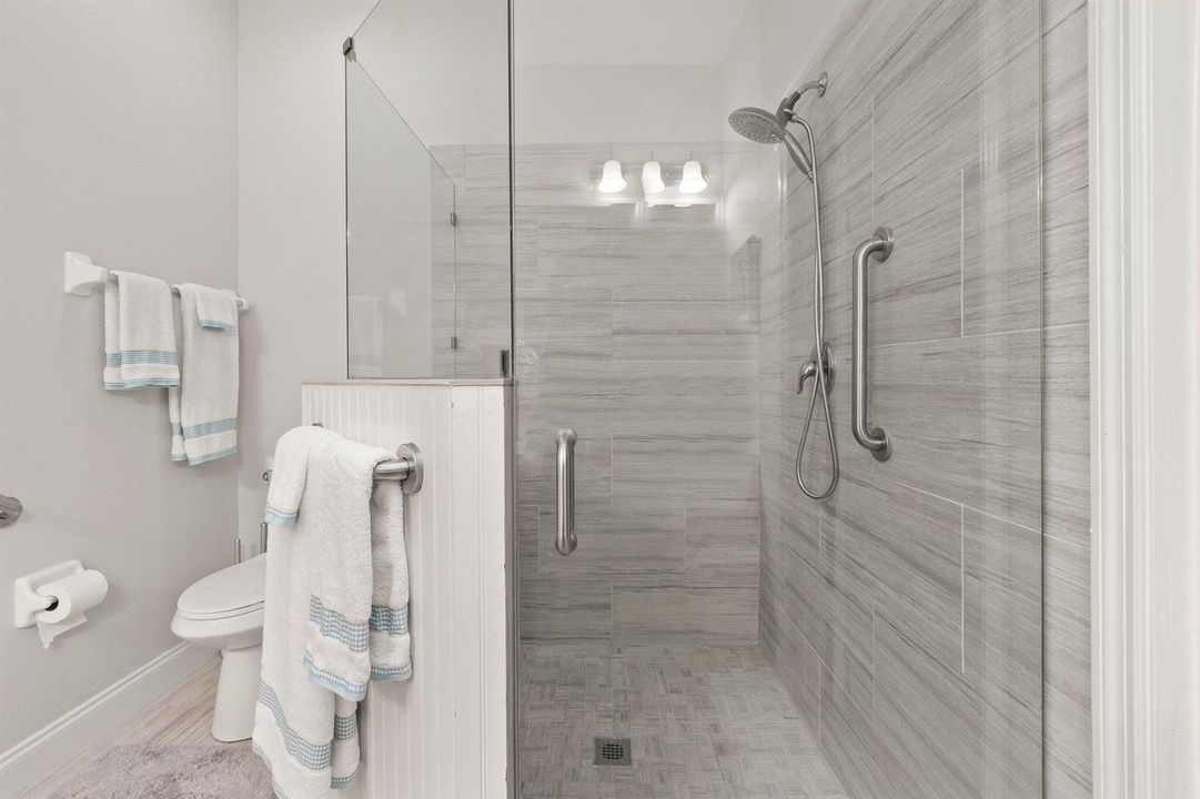 CUSTOM SHOWER IN MASTER BATHROOM