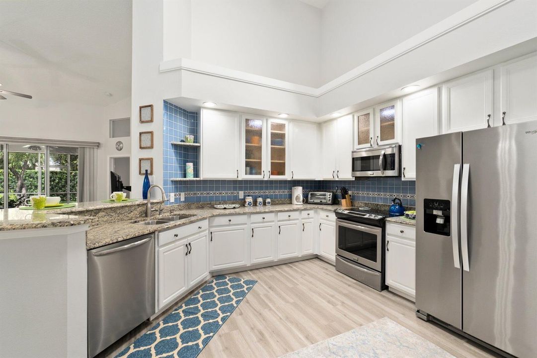 STAINLESS STEEL APPLIANCES