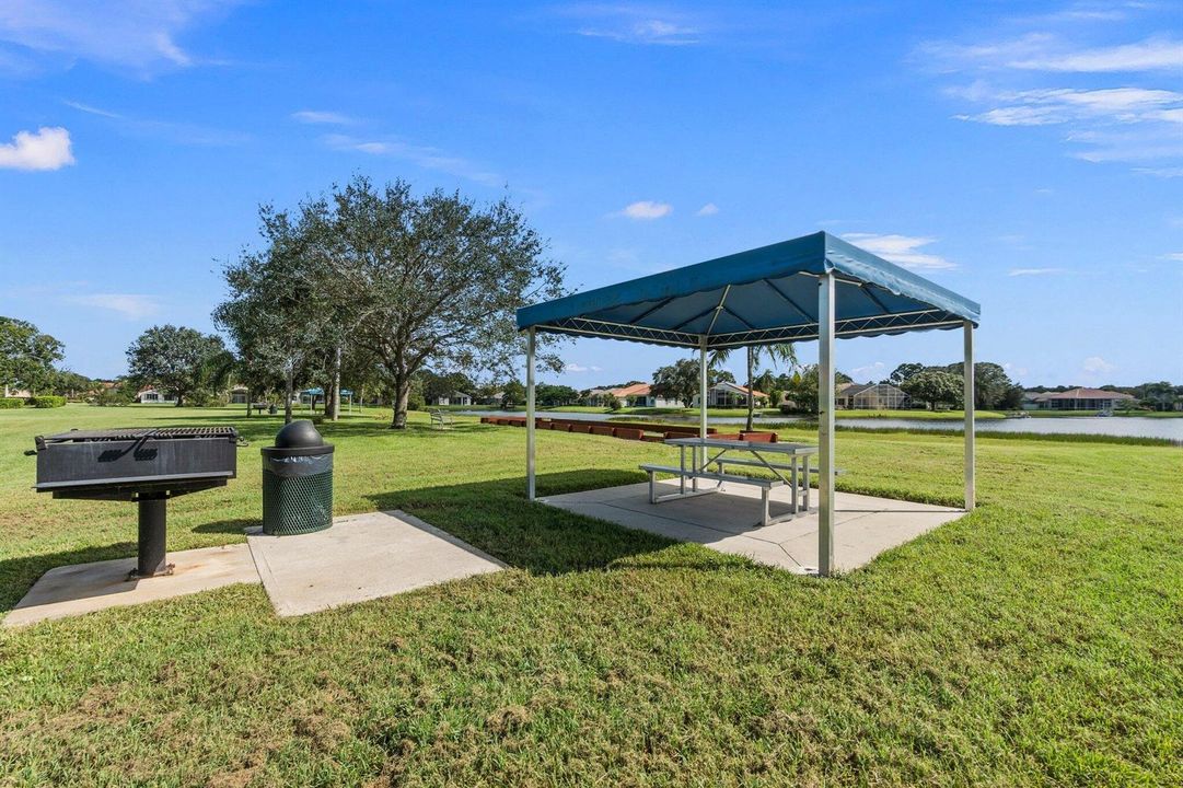 PICNIC AREA