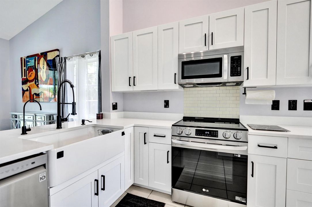 7669 Springwater - 34
