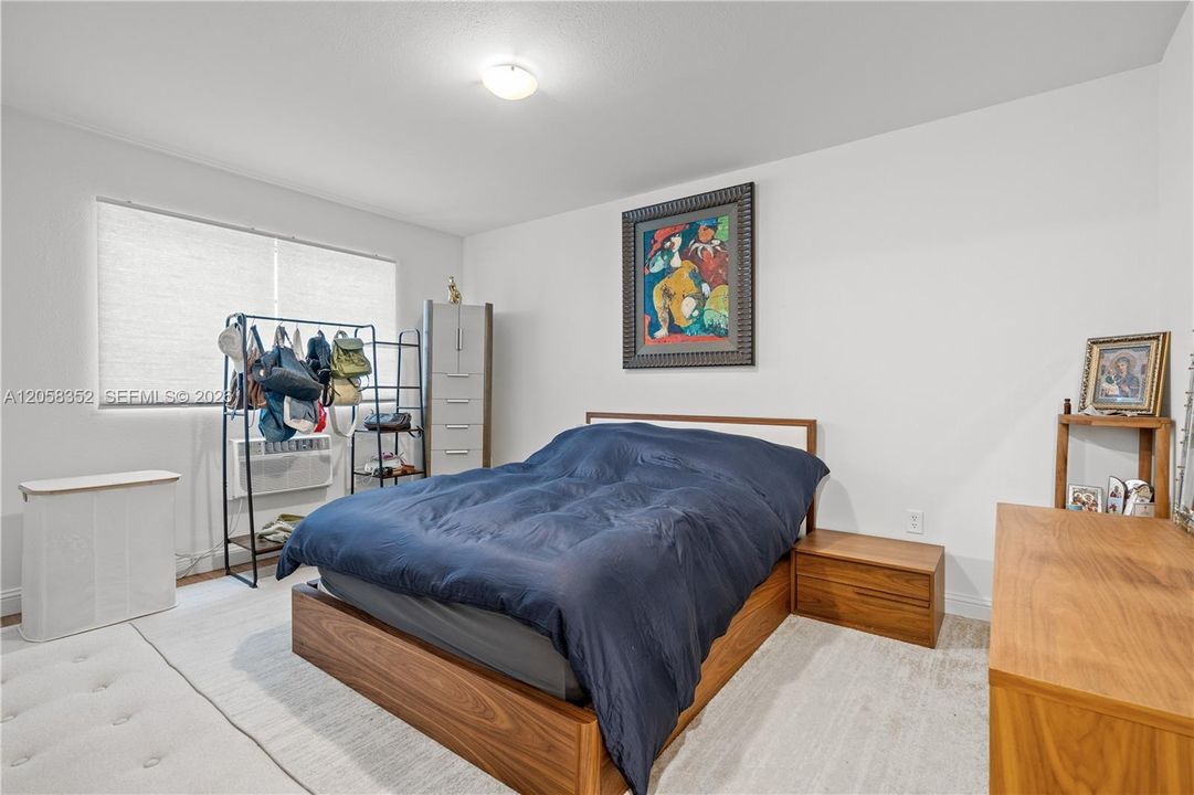 В аренду: $1,975 (1 спален, 1 ванн, 660 Квадратных фут)