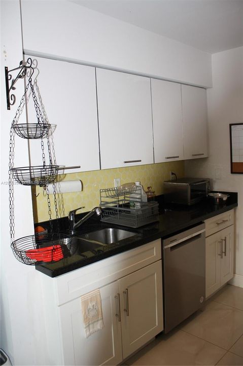 En Renta: $4,900 (1 camas, 1 baños, 1044 Pies cuadrados)