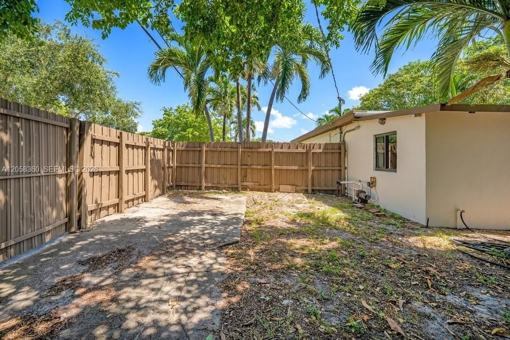 На продажу: $659,000 (3 спален, 3 ванн, 1942 Квадратных фут)