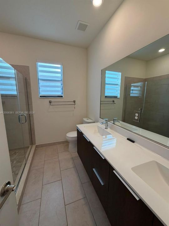En Venta: $585,000 (3 camas, 2 baños, 1838 Pies cuadrados)