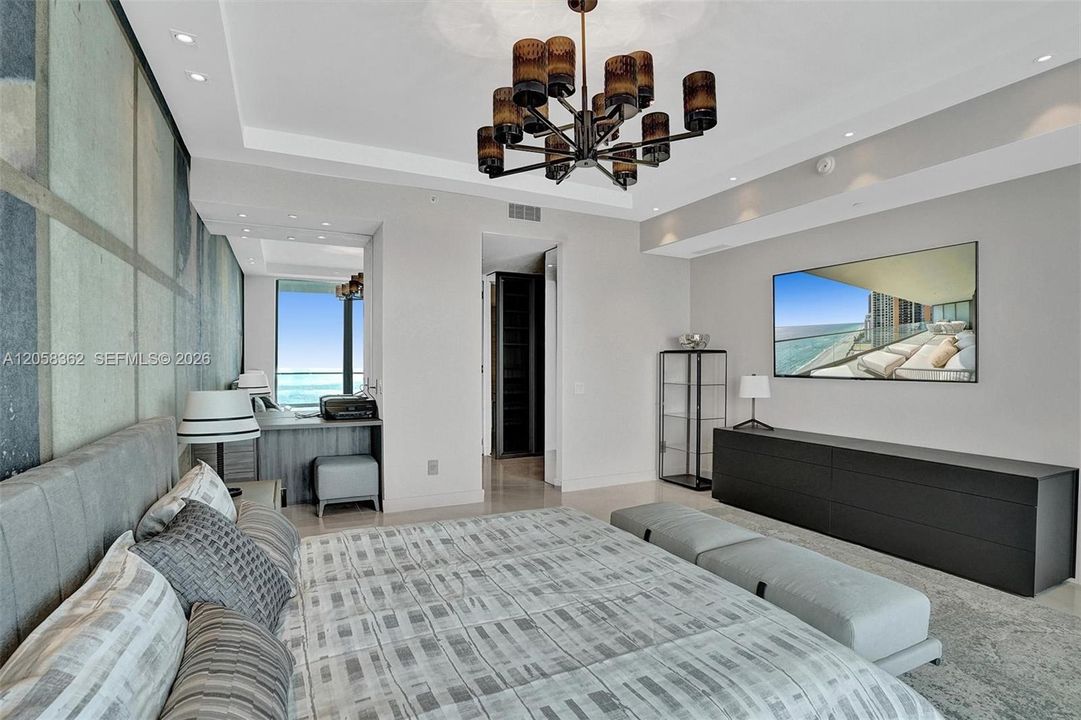 MASTER'S BEDROOM