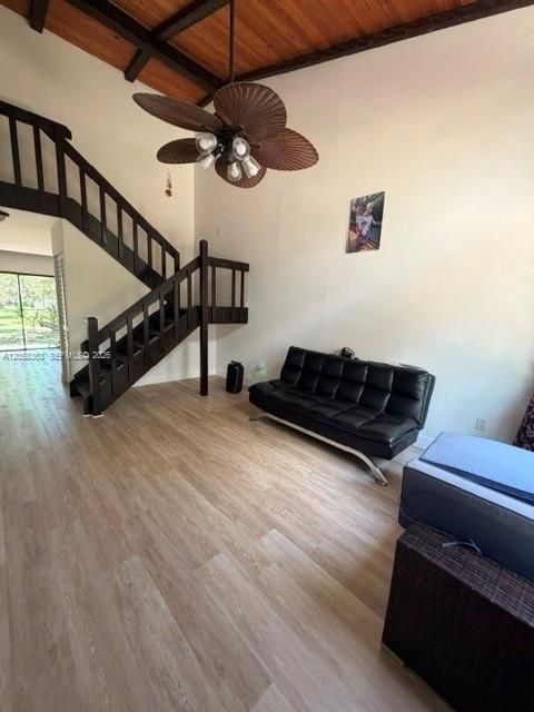 В аренду: $3,350 (3 спален, 2 ванн, 1584 Квадратных фут)