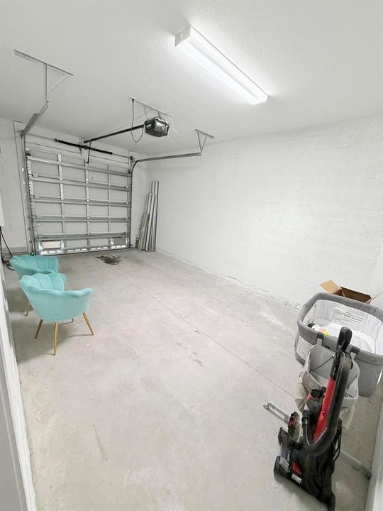 GARAGE 1
