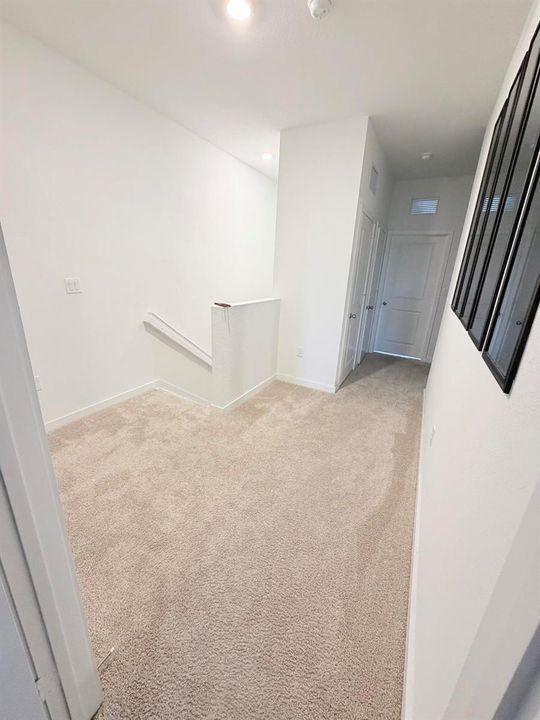 LOFT 2