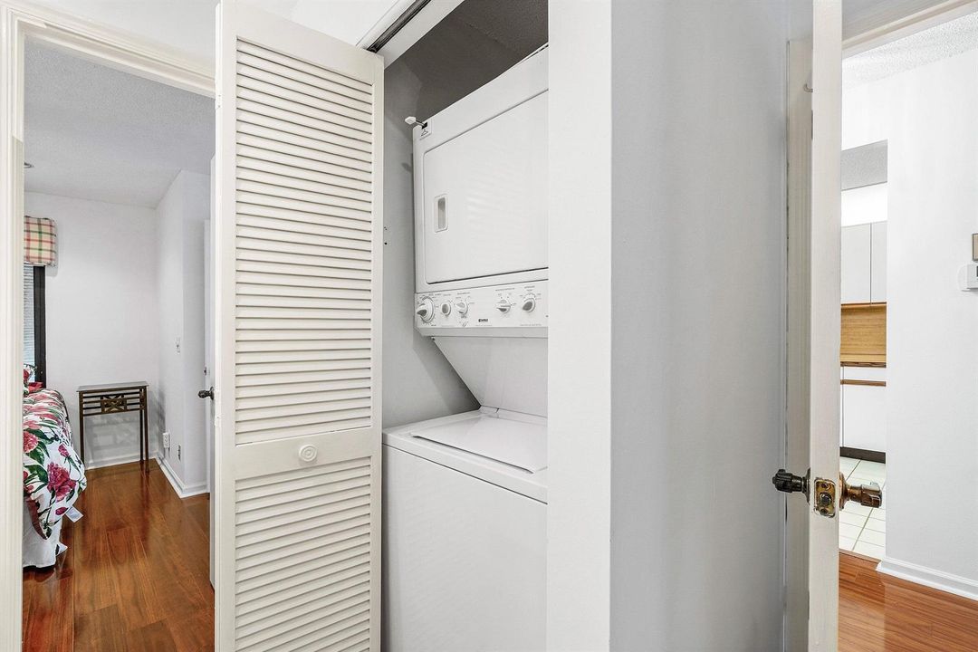 033-10137MangroveDrive-203-BoyntonBeach-