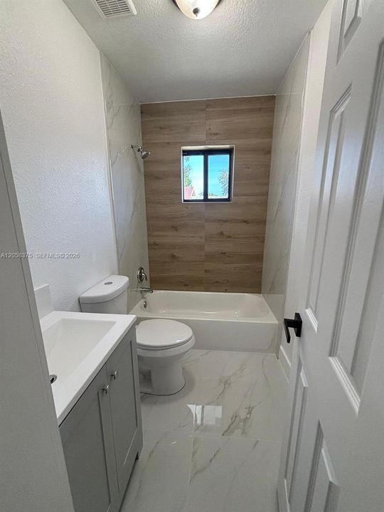 For Rent: $1,500 (1 beds, 1 baths, 2766 Square Feet)