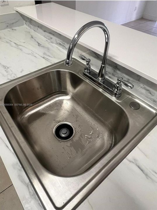 В аренду: $2,600 (3 спален, 2 ванн, 1190 Квадратных фут)
