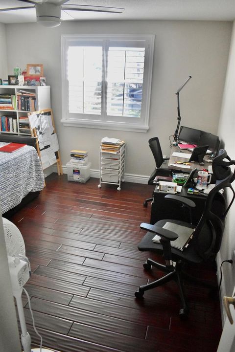 En Renta: $5,500 (4 camas, 2 baños, 2284 Pies cuadrados)