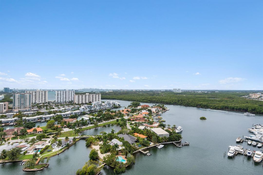 30_300SunnyIslesBlvd_Unit42408_147_View_