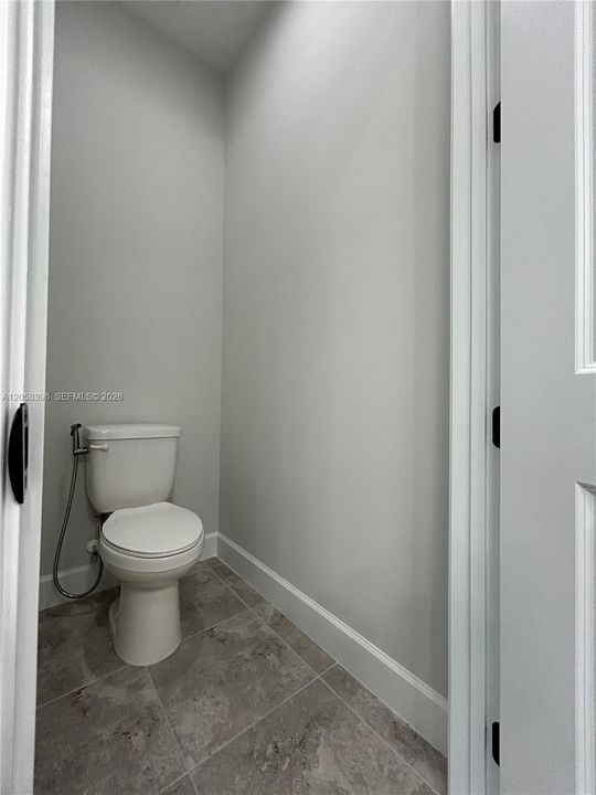 Active With Contract: $3,400 (3 beds, 2 baths, 0 Square Feet)