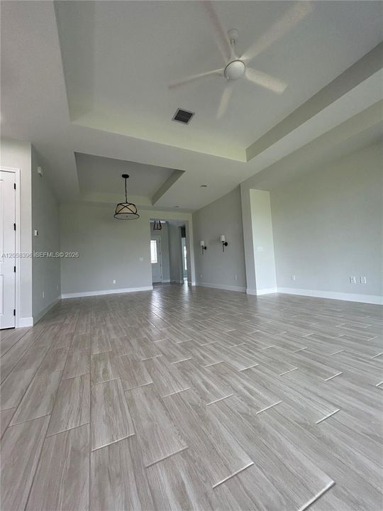 Active With Contract: $3,400 (3 beds, 2 baths, 0 Square Feet)