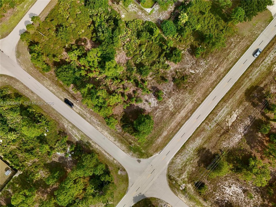 На продажу: $35,000 (0.33 acres)