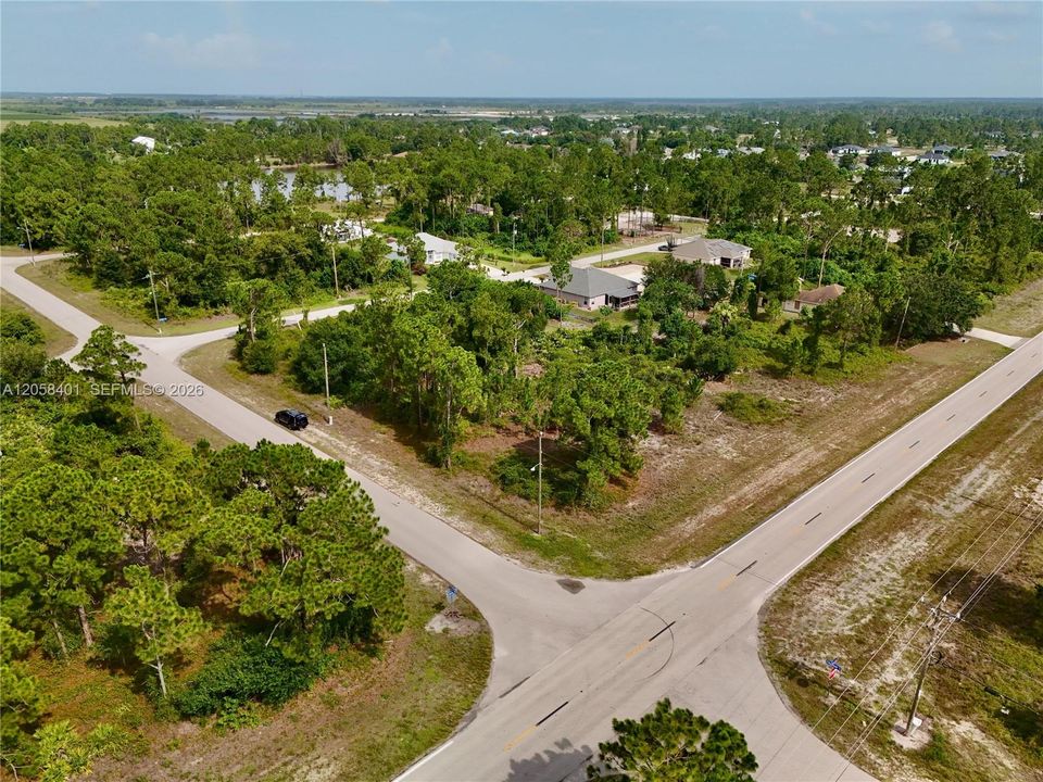 На продажу: $35,000 (0.33 acres)