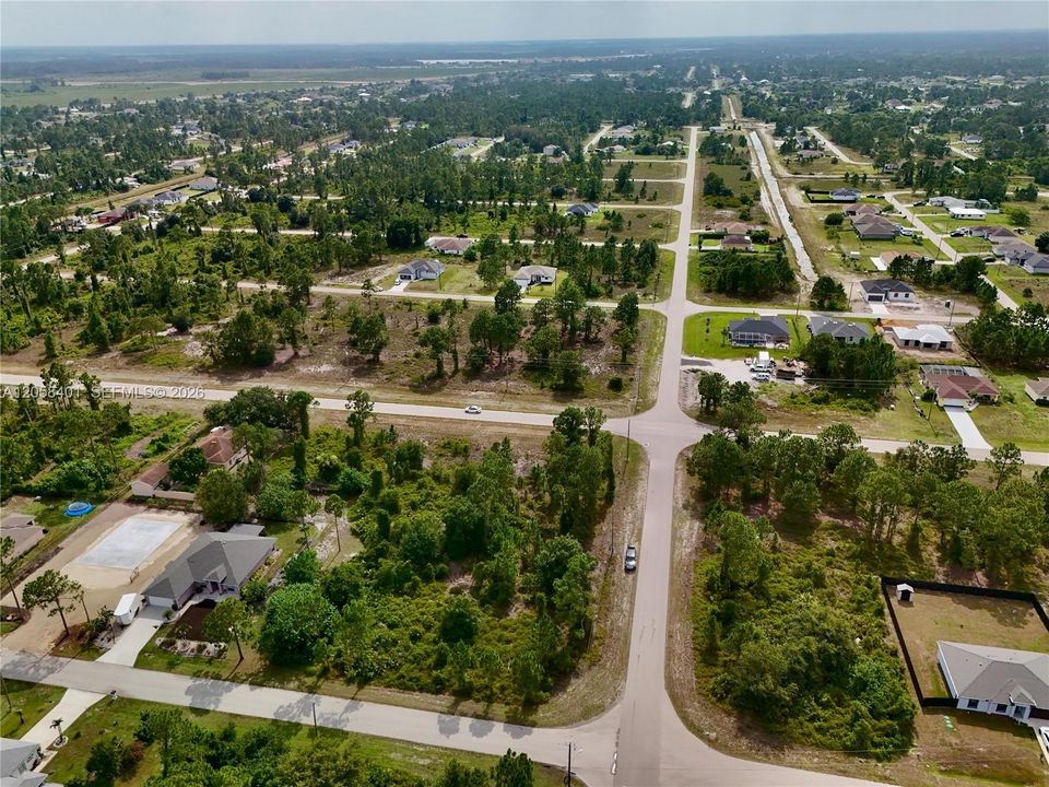 На продажу: $35,000 (0.33 acres)