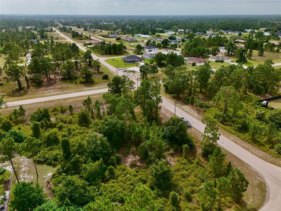 На продажу: $35,000 (0.33 acres)