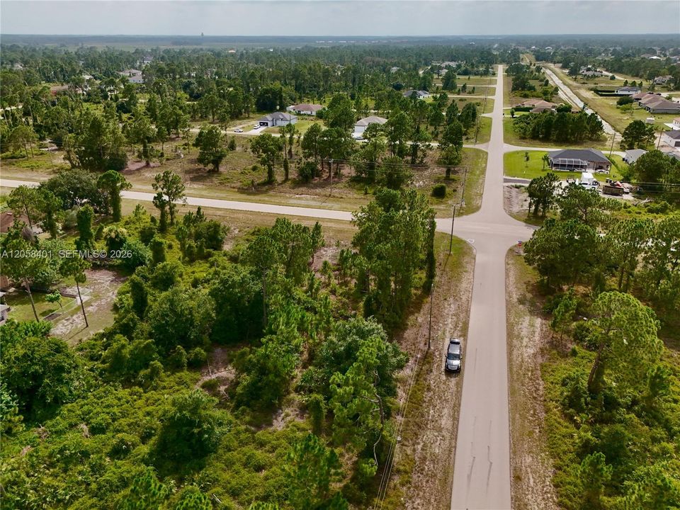 На продажу: $35,000 (0.33 acres)
