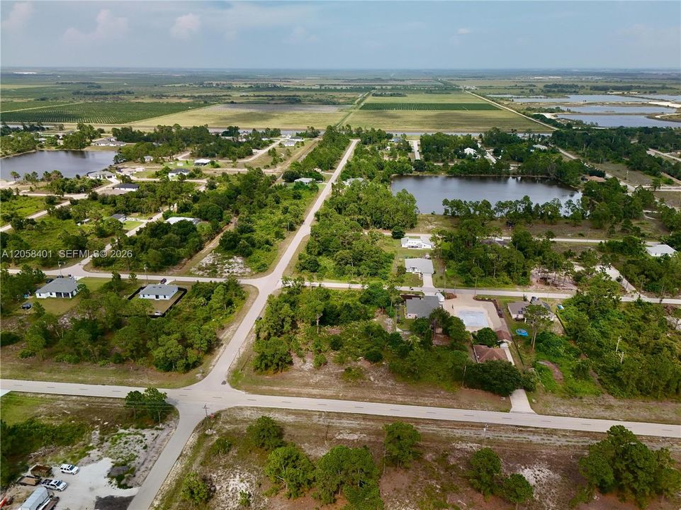 На продажу: $35,000 (0.33 acres)