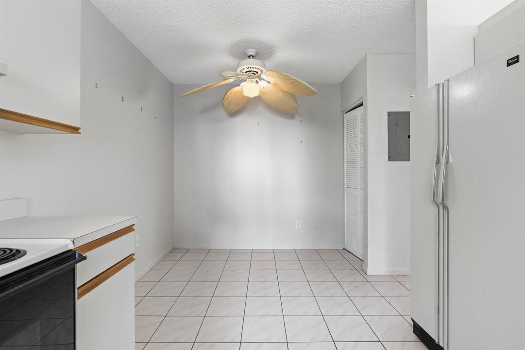 5226 Europa Dr unit _018